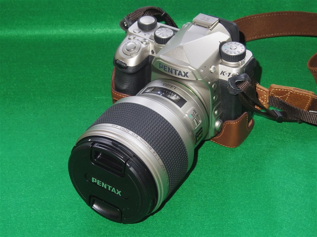 Silver Edition 購入して、FA ☆85mm と撮り比べてみました