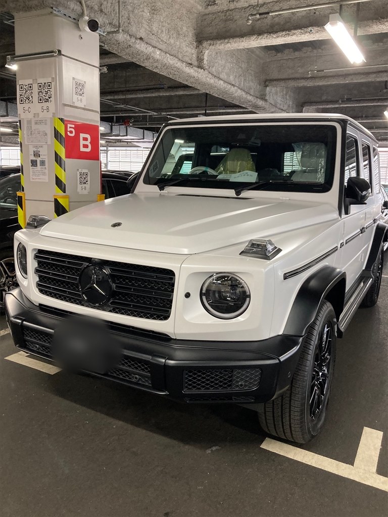 新品　生産終了品　メルセデスベンツ純正 G500 Gクラス ゲレンデ幻のホワイト 新品 生産終了品 メルセデスベンツ純正 G500 Gクラス ゲレンデ幻