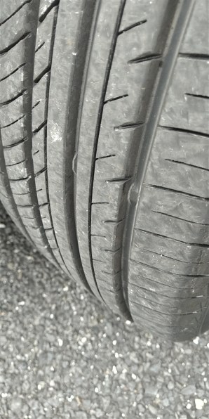 はなさんです様送料込み 215/55R17 ヨコハマ アドバン dB V552 YOKOHAMA ADVAN dB V552 215/55R17 94W 価格比較 - 価格.com