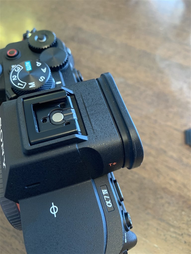 MIシュー後ろのスジ？割れ？について』 SONY α7 IV ILCE-7M4