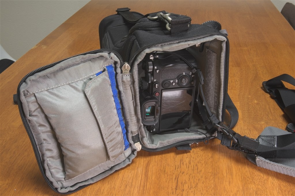 α9＋SEL100400GM装着状態のキャリングケース』 SONY FE 100