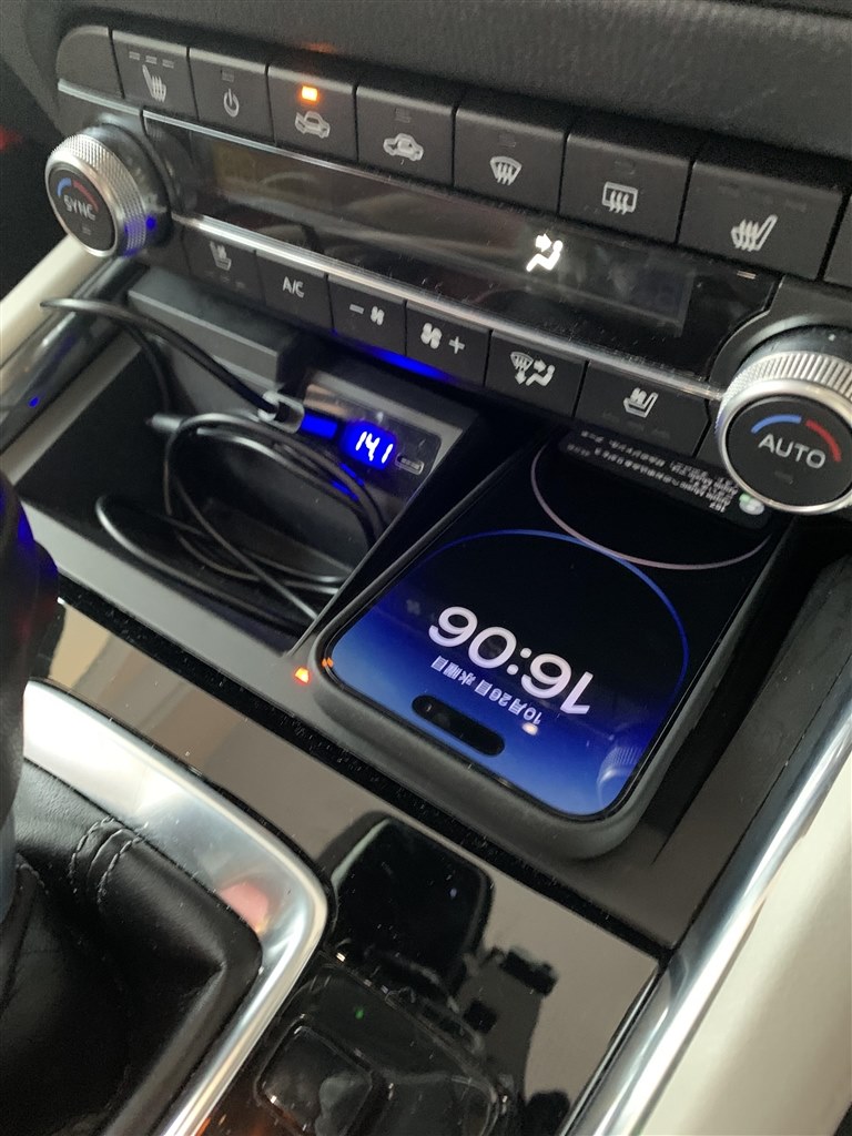 再投下 2021年型cx-5用ワイヤレス充電器』 マツダ CX-5 2017年