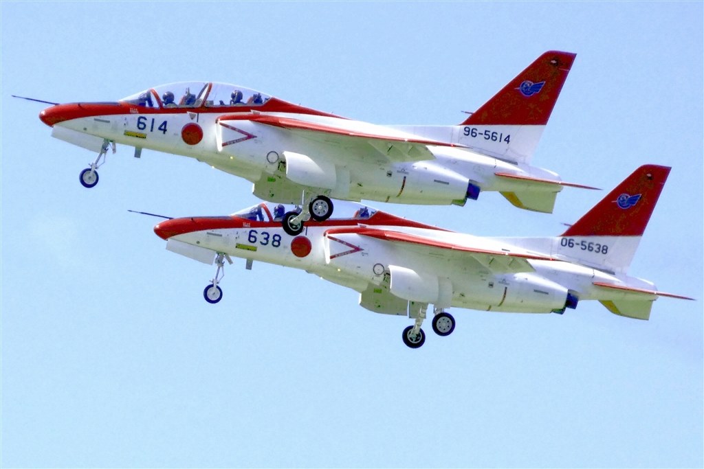 戦闘機撮影用に迷っています』 パナソニック LUMIX DC-TZ90 のクチコミ