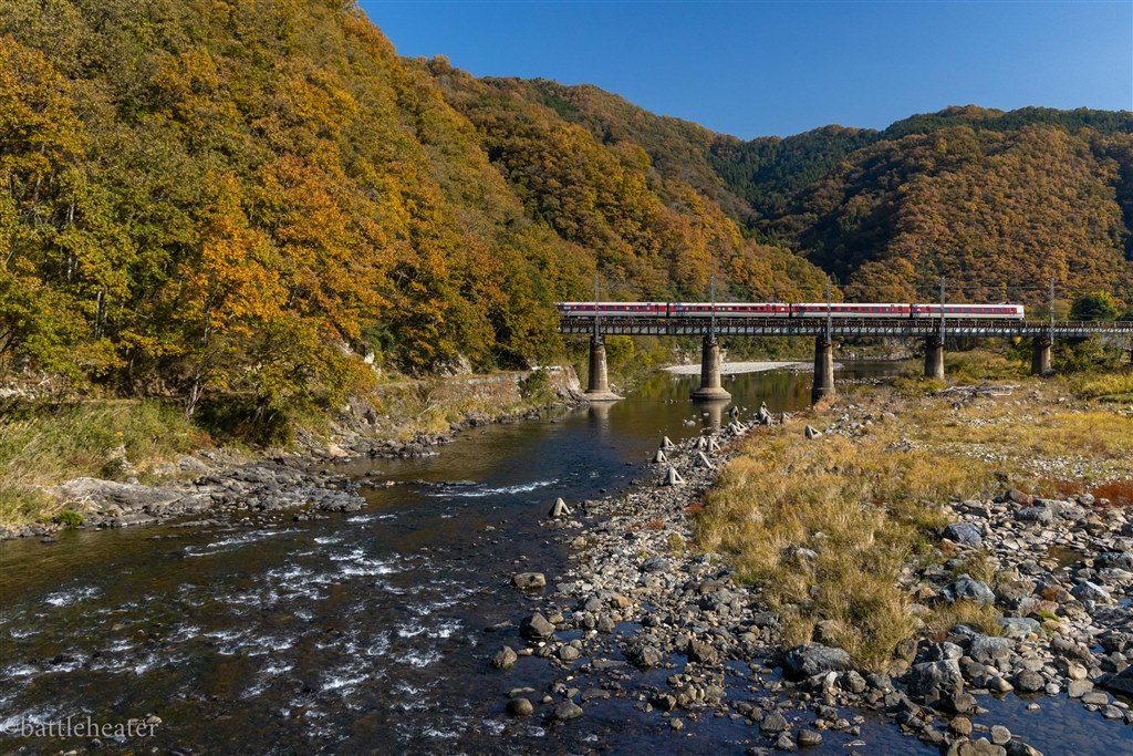 左端が片ボケする』 CANON RF24-105mm F4 L IS USM のクチコミ掲示板