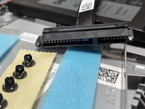 Dell Inspiron 15 Ryzen 7 5825U・8GBメモリ・512GB SSD・Windows 11