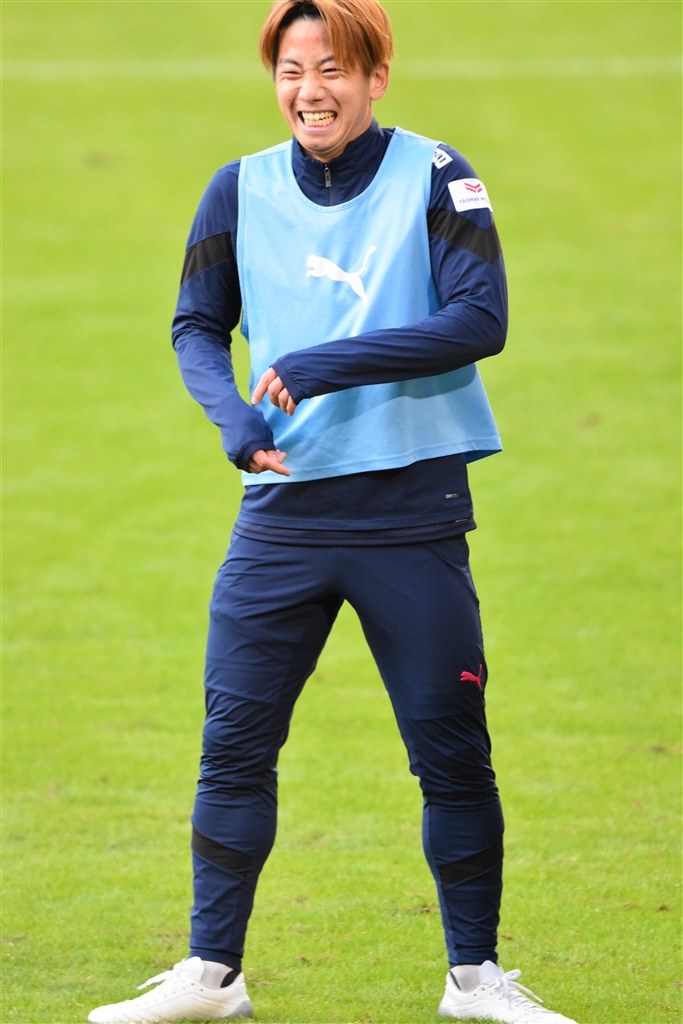 迷いにまた迷いました』 ニコン D7500 ボディ のクチコミ掲示板 - 価格.com