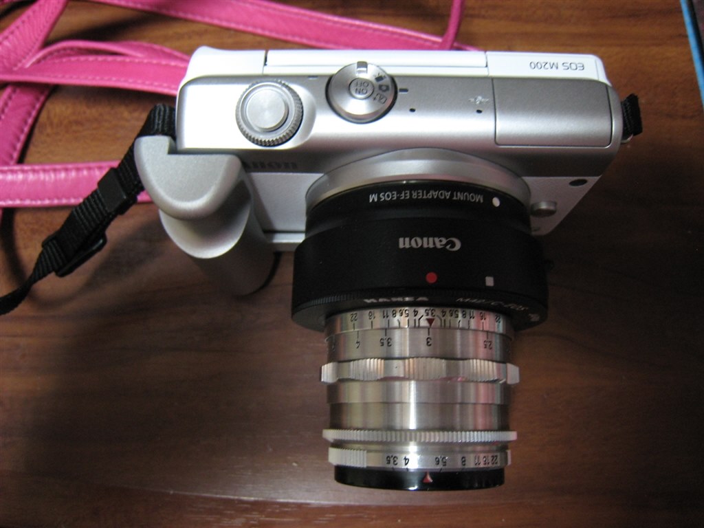 グリップ装着しました。」』 CANON EOS M200 ダブルズームキット の