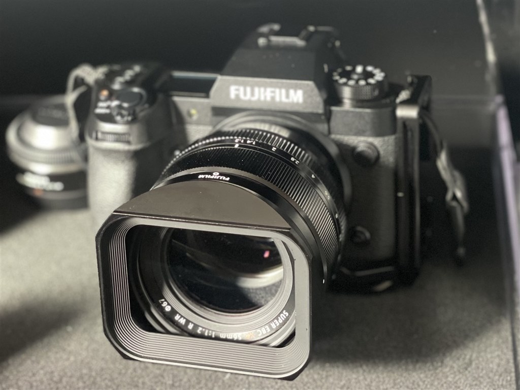 格安限定品富士フィルムXF56mmF1.2 R(レンズフード2種付 レンズ(単焦点)