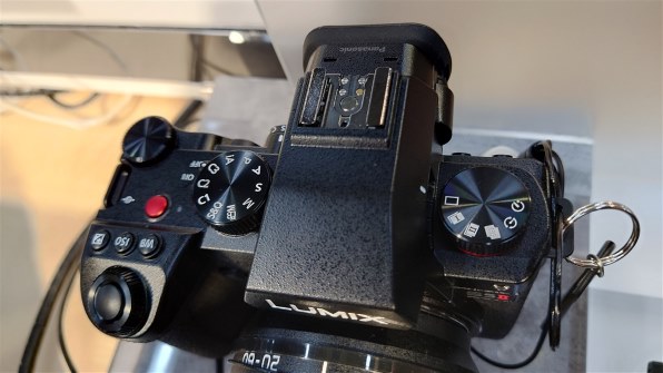 LUMIX DC-S5M2XW ダブルレンズキット 新品)Panasonic (パナソニック) LUMIX S5IIX ダブルレンズキット