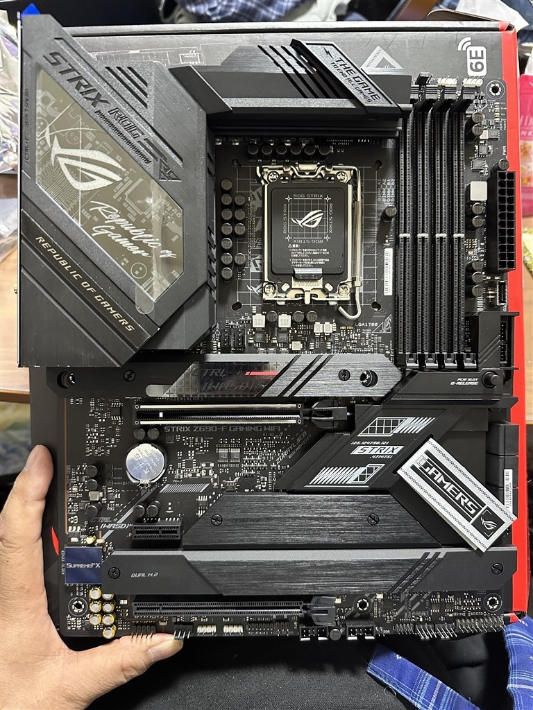 とりあえず買ってみました。』 ASUS ROG STRIX Z690-F GAMING WIFI の