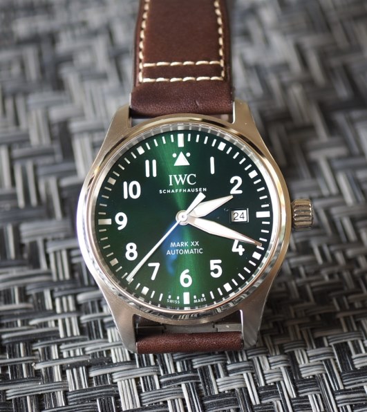 【新品】IWC ラバーストラップ オリーブグリーン　XSサイズ　ラグ幅21ｍｍ IWC CHANGEシステム MarkXX ラバーストラップ 尾錠セット （エド