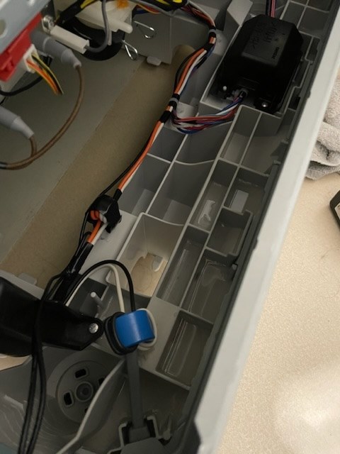 ヒートポンプユニットからの水漏れ』 パナソニック NA-LX129BL の 