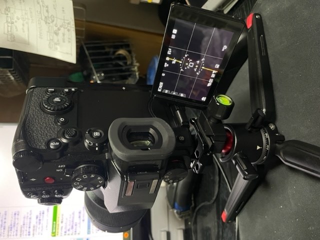 L型プレートは何を使っていますか？』 パナソニック LUMIX DC-S5M2W