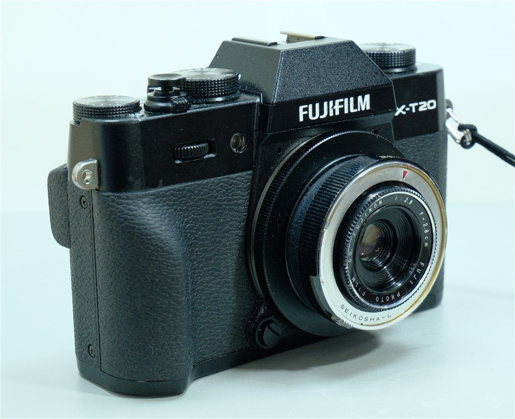 X-T 2桁のカメラには、小さなレンズがよく似合う』 富士フイルム