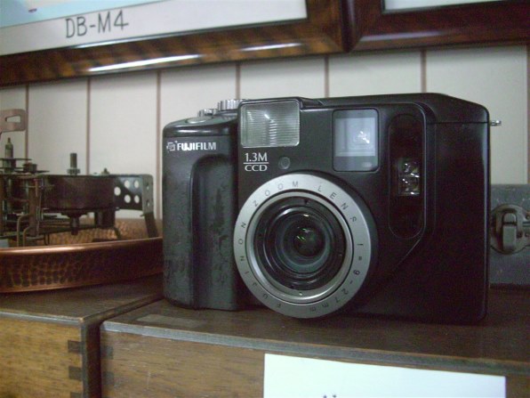 カシオ EXILIM ZOOM EX-Z1000で撮影された写真 - 価格.com