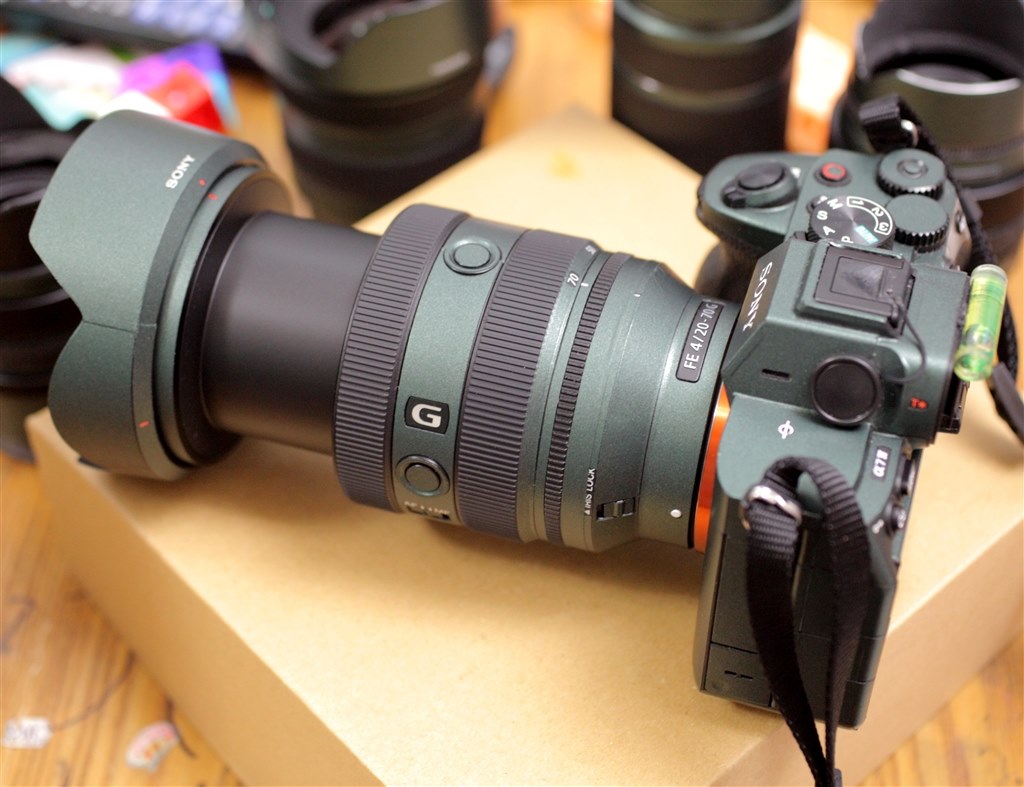 【美品・おまけ付】SONY SEL2070G 新商品】スマートフォンからの乗り換えに最高！『SEL2070G』発売