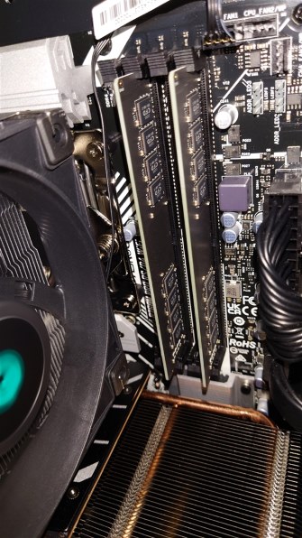 CFD W4U3200CS-16G [DDR4 PC4-25600 16GB 2枚組]投稿画像・動画 - 価格.com