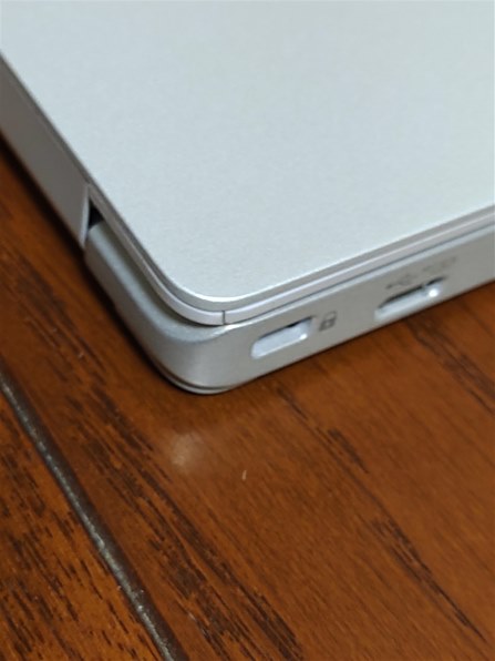富士通 LIFEBOOK UH92/D2 ホワイト ケース付き 富士通 LIFEBOOK UH92/D2 ホワイト ケース付き 楽天市場】富士通