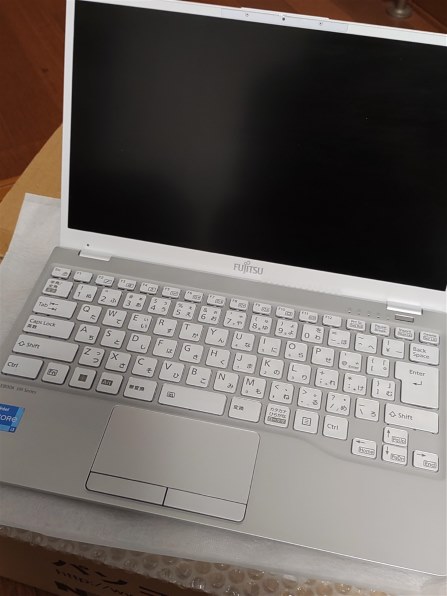 富士通 FMV LIFEBOOK UHシリーズ WU2/G2 KC_WU2G2_A003 スタンダード 