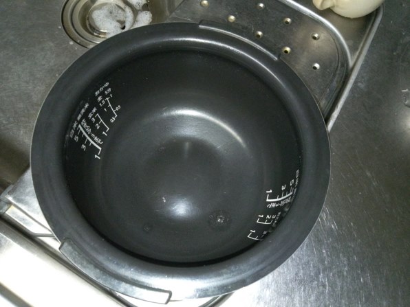 なぜ売れない？？ ラジエーター トヨタ レジアスエース TRH112 1TRFE MT 2003年08月