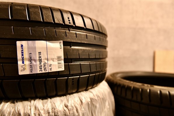 MICHELIN Pilot Sport 5 245/40ZR19 (98Y) XL 価格比較 - 価格.com