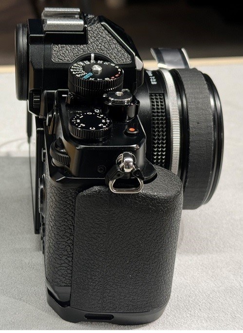 Zf-GR1ではない、SmallRigのエクステンショングリップ』 ニコン Zf-GR1ではない、SmallRigのエクステンショングリップ』 ニコン