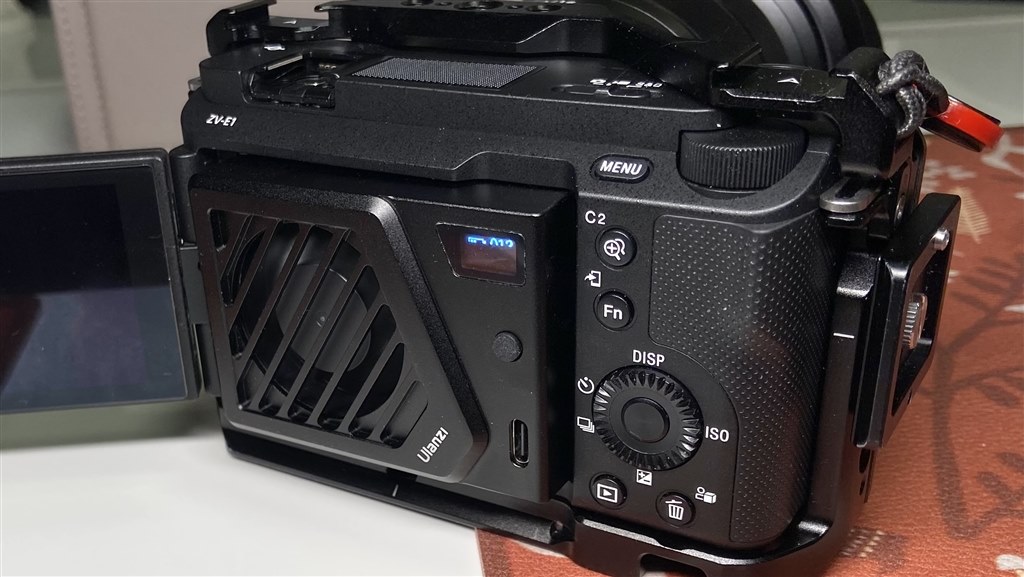 SONY ZV-E1 おまけ有り(ケージ＋冷却システム) Ulanzi カメラ用冷却