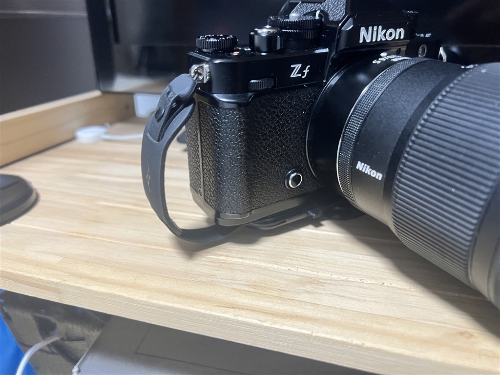 気質アップ Nikon Zf用グリップ カメラ