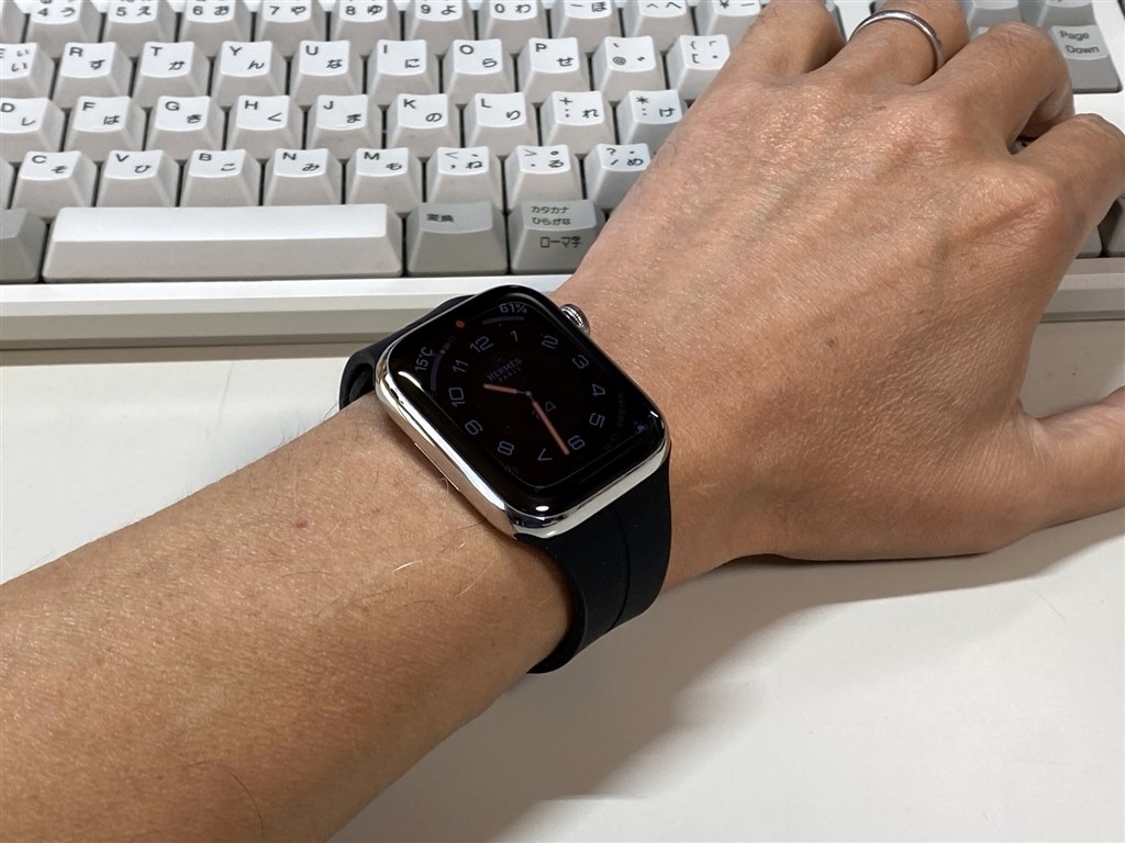 Apple Watch 7 45ミリ ミラネーゼループ - 時計