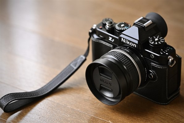 レザーケース出始めましたね。』 ニコン Z f ボディ のクチコミ掲示板