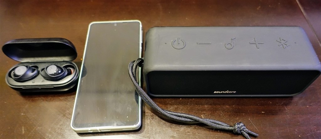 AQUOS sense8 simフリー スピーカー不良 スピーカーと音について