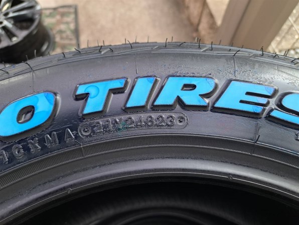 TOYO TIRE OPEN COUNTRY A/T EX 225/65R17 102H 価格比較 - 価格.com