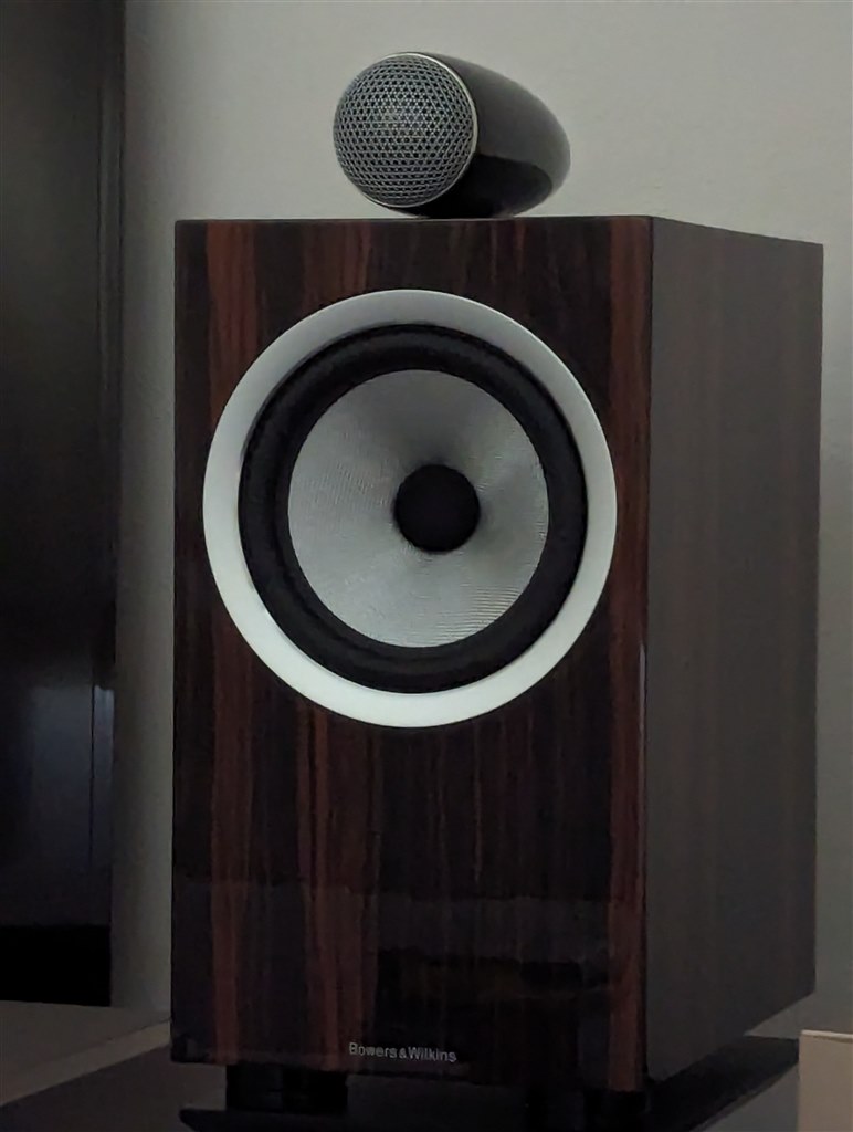 ブックシェルフでも悪くはないですよ』 Bowers & Wilkins 705