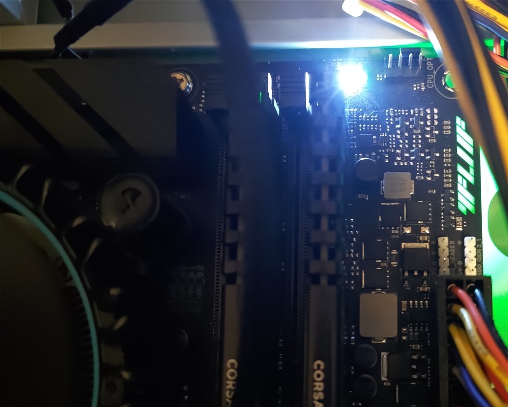 VGA（白）が点灯し、BIOSが起動しない。』 ASUS TUF GAMING Z790-PLUS WIFI D4 のクチコミ掲示板 - 価格.com