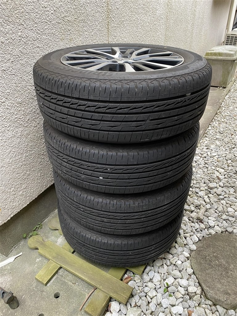 240801-03 ③BRIDGESTONE ALENZA LX100ラジ1本 ALENZA LX100 240801-03 ③BRIDGESTONE ALENZA LX100ラジ1本 ALENZA LX100