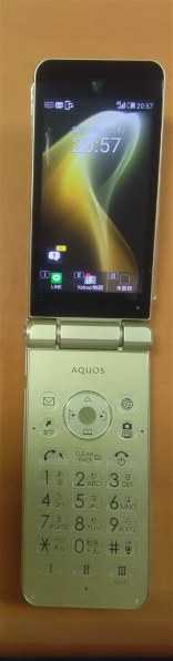 シャープ AQUOS ケータイ2 価格比較 - 価格.com