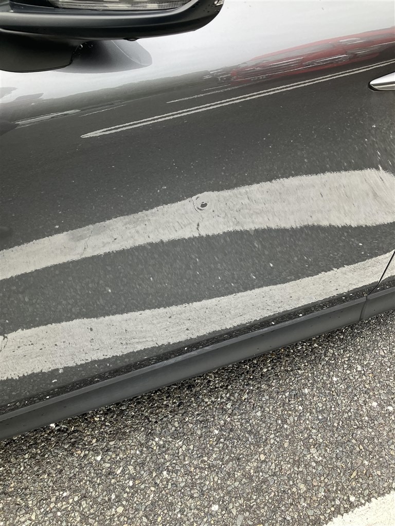 傷の状態 カワサキZX6R フレーム損傷 (Tstフレームスライダーがフレームを破損