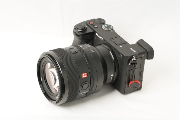 ミラーレス一眼カメラの選択について』 SONY α6700 ILCE-6700 ボディ