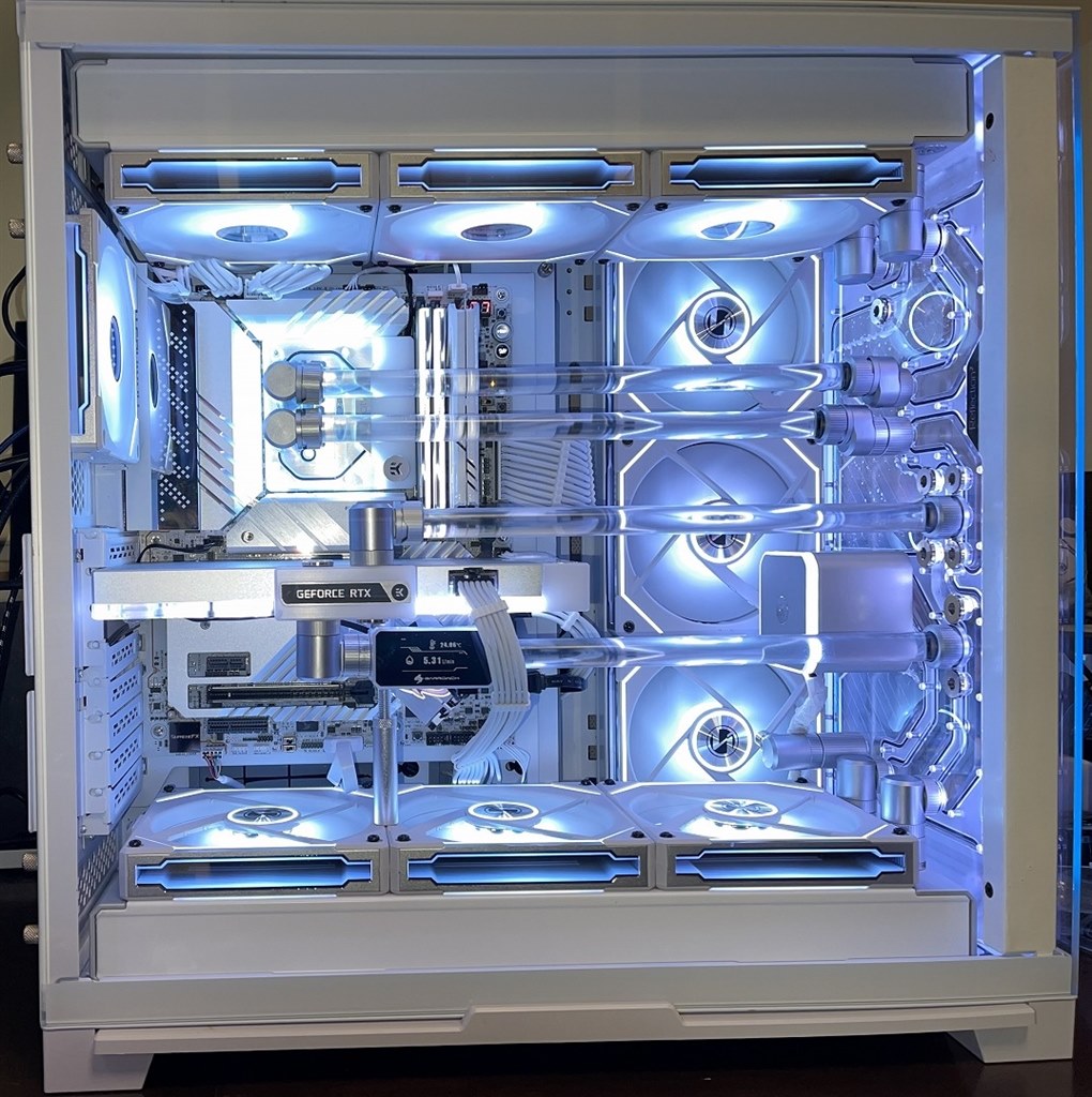 ピラーレースケースで白いPC』 LIAN LI O11 Dynamic EVO XL のクチコミ