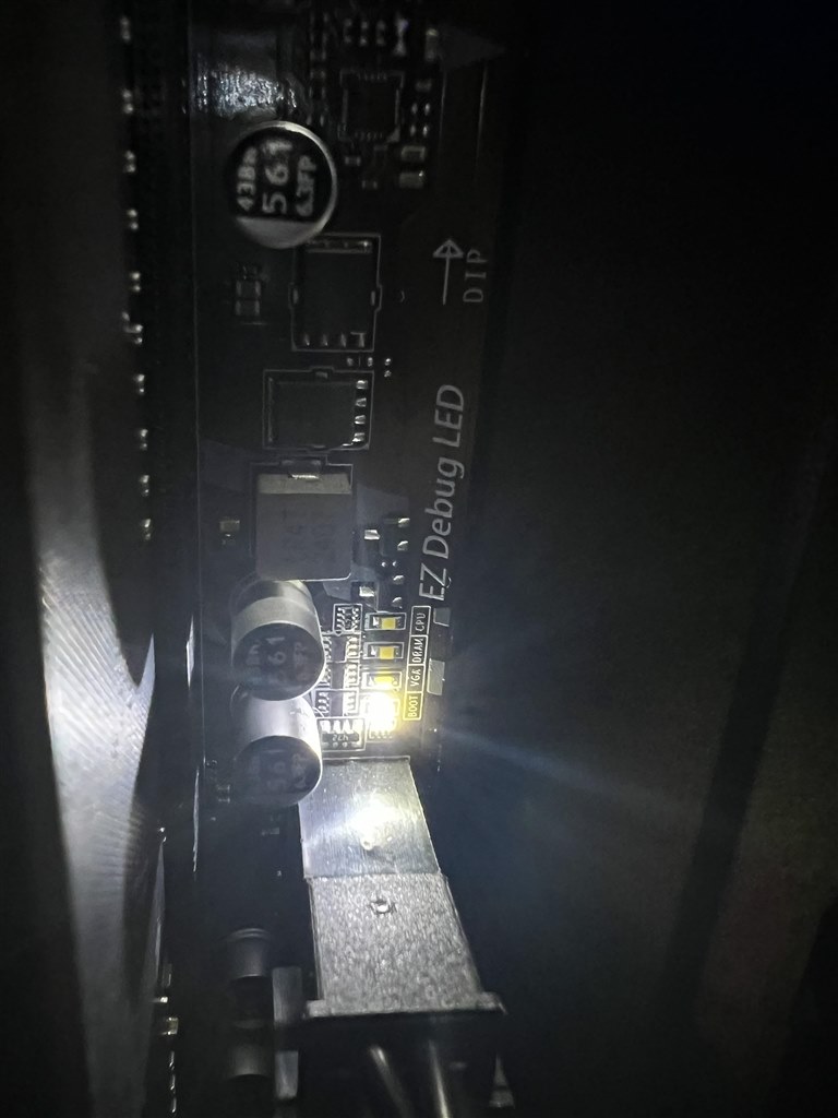 新入荷 BOOTランプ点灯のままモニターに映像が出力されない』 クチコミ PCパーツ