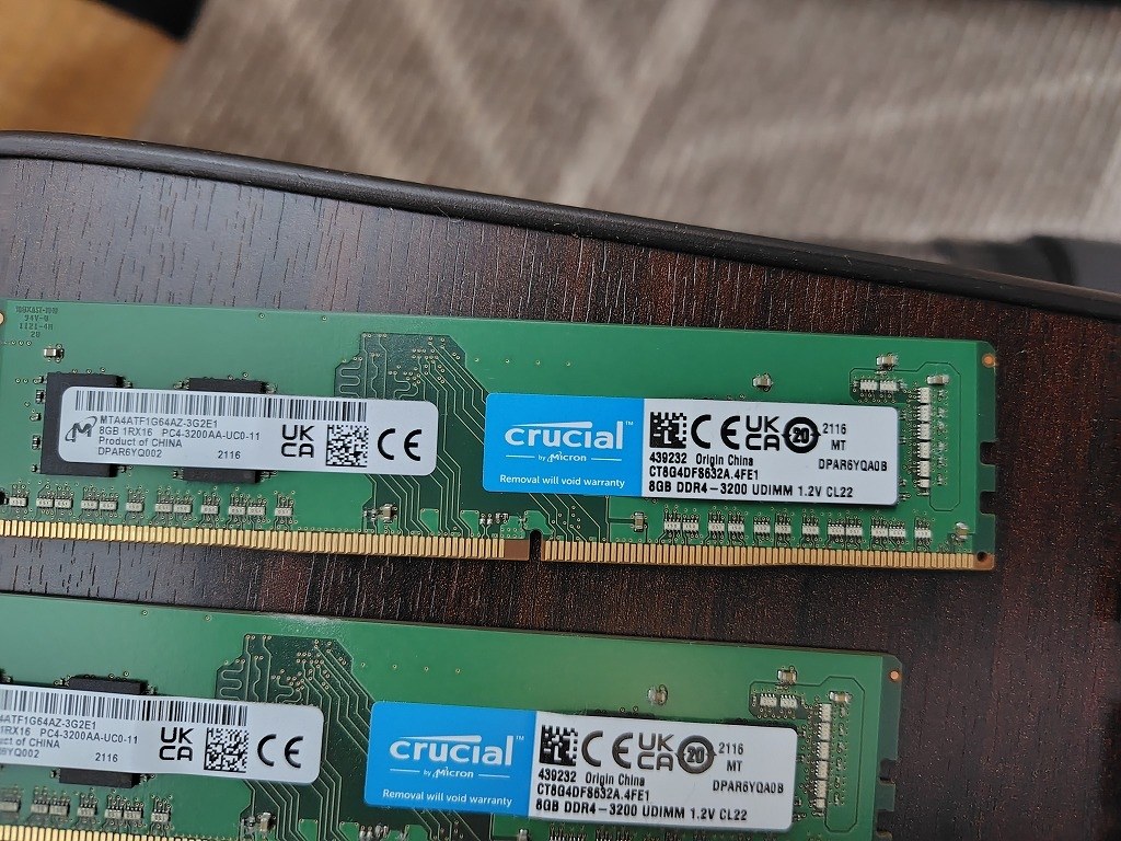 crucial デスクトップ用メモリ DDR4-3200 8G×2枚（16GB） 銘打つ