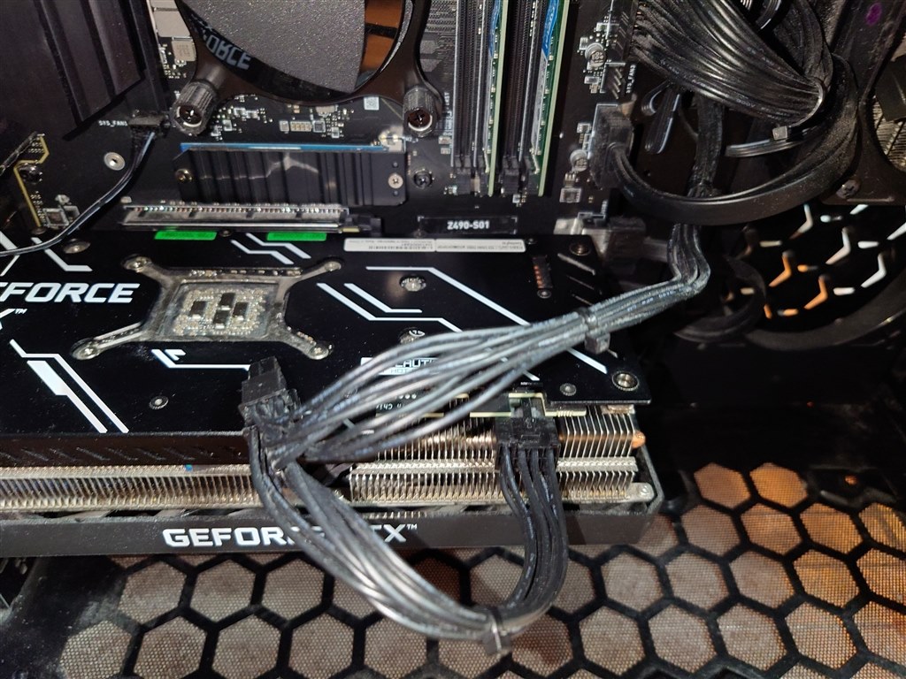 OMEN RTX3070 グラフィックボード　【正常動作品】　変換ケーブル付き OMEN RTX3070 グラフィックボード 【正常動作品】 変換ケーブル