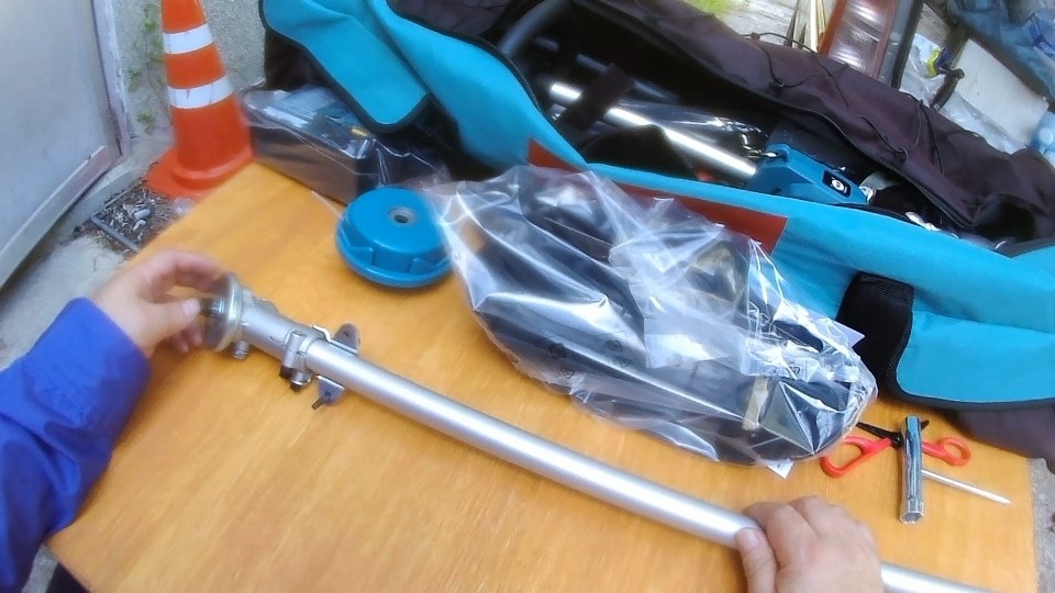 makita　ナイロンカッタアタッチメント マキタ ナイロンカッタアタッチメントEM408MP【A-71744】 — PLOW