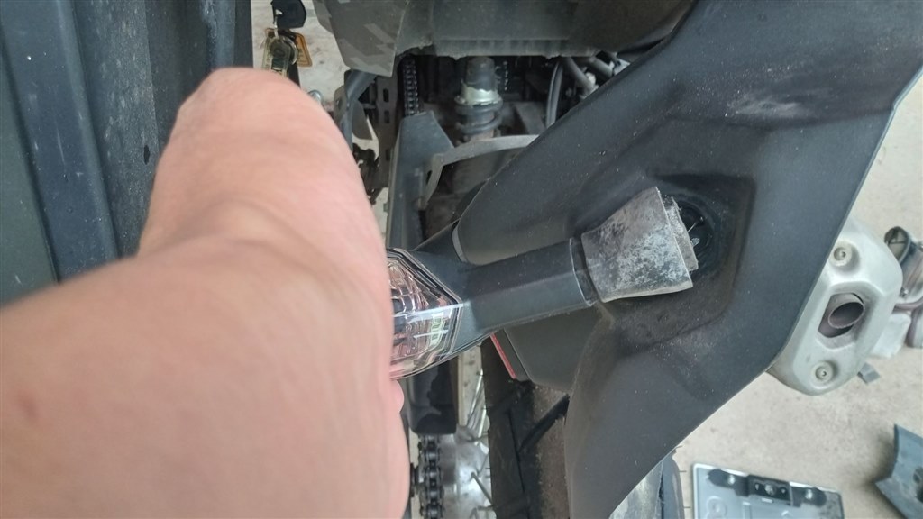 Kawasaki ベルシス250ウインカーセット純正部品 （リコール対策品） 注】ウインカーが自然に折れる症状が実質リコールになってます