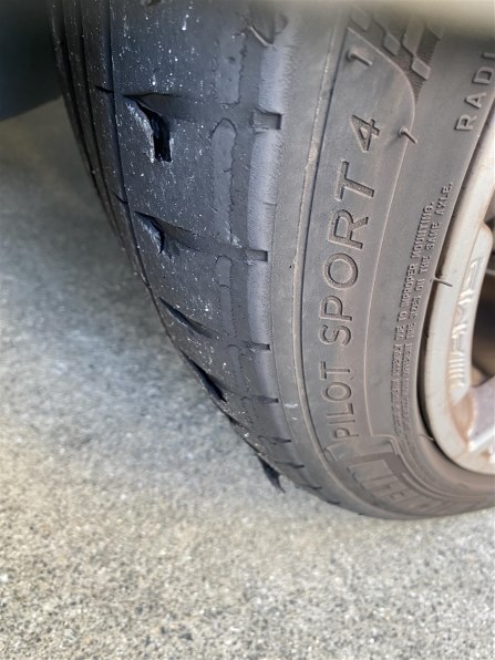 MICHELIN Pilot Sport 4 225/45ZR17 94Y XL STのクチコミ - 価格.com