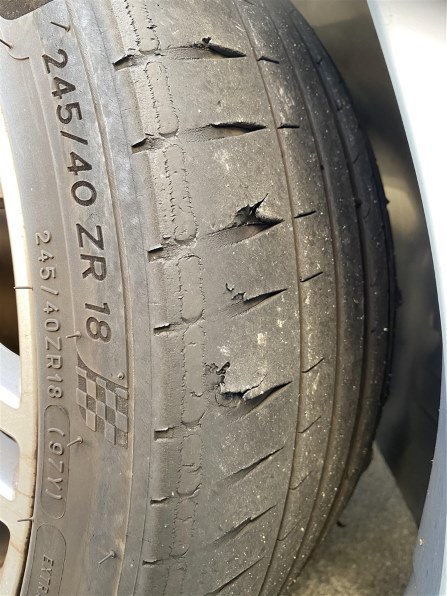 MICHELIN Pilot Sport 4 225/45ZR17 94Y XL STのクチコミ - 価格.com