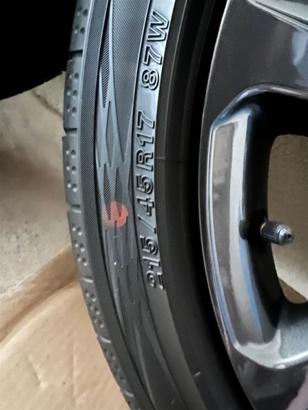 YOKOHAMA BluEarth-GT AE51 215/65R16 98H 価格比較 - 価格.com