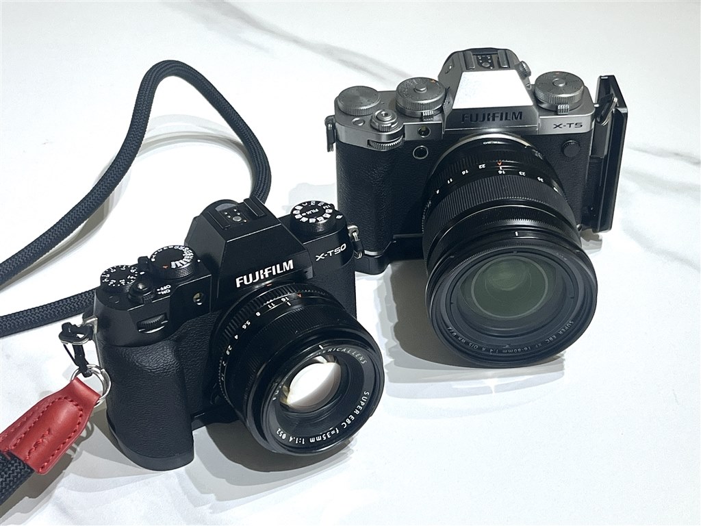 【X-T50】ボディのみ / 保証期間内 / FUJIFILM カメラ フジフイルム FUJIFILM X-T50 ボディ ブラック 日本語・英語版