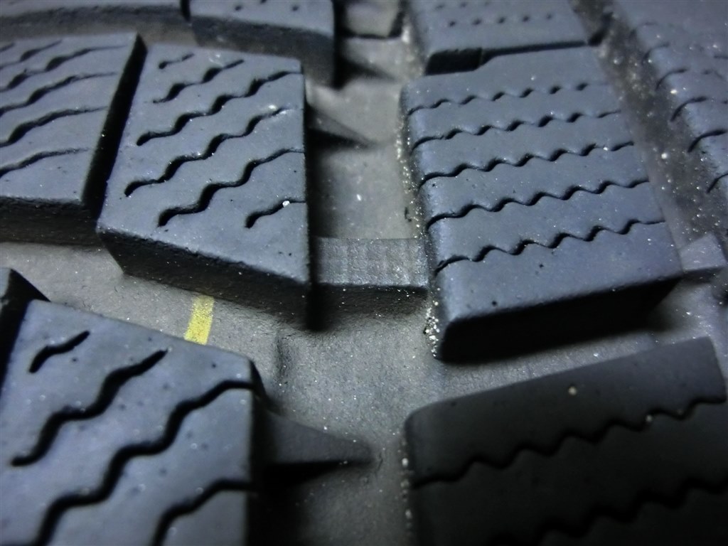 5シーズン目 なぜかまだ使えそう』 TOYO TIRE Winter TRANPATH