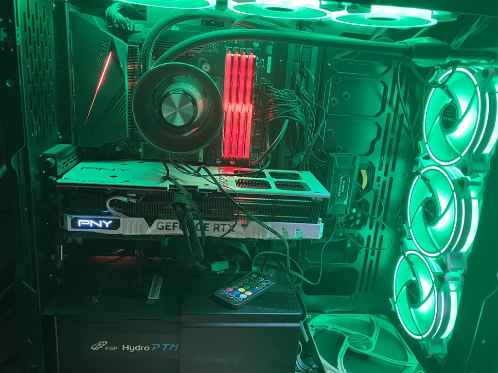 このケースを買ったのですが』 ANTEC Constellation C8 のクチコミ